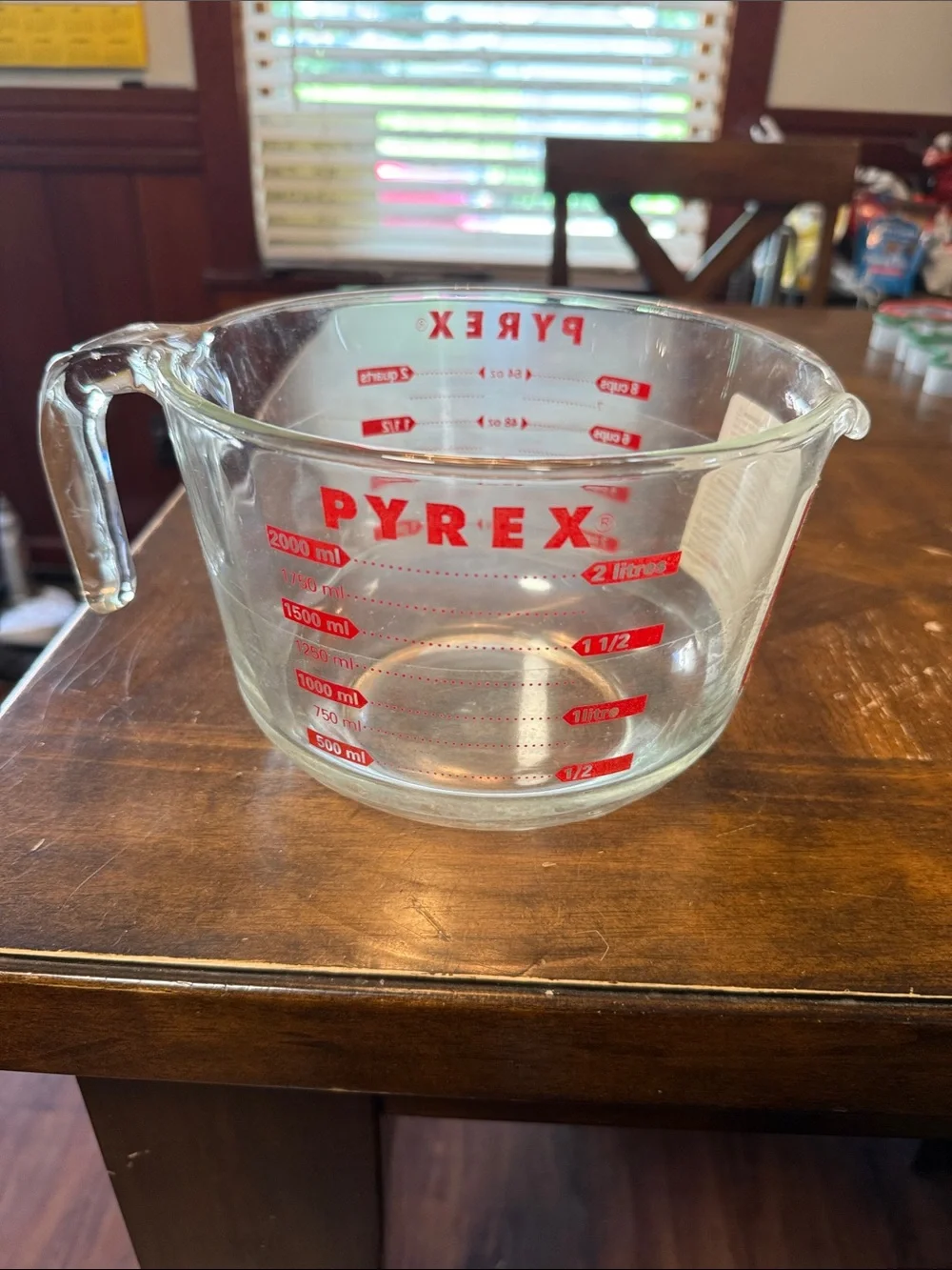 Pyrex Glass Measuring cup Bowl 64 oz in good used condition please don’t bundle